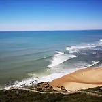 منتزه العطل Family Surf -
